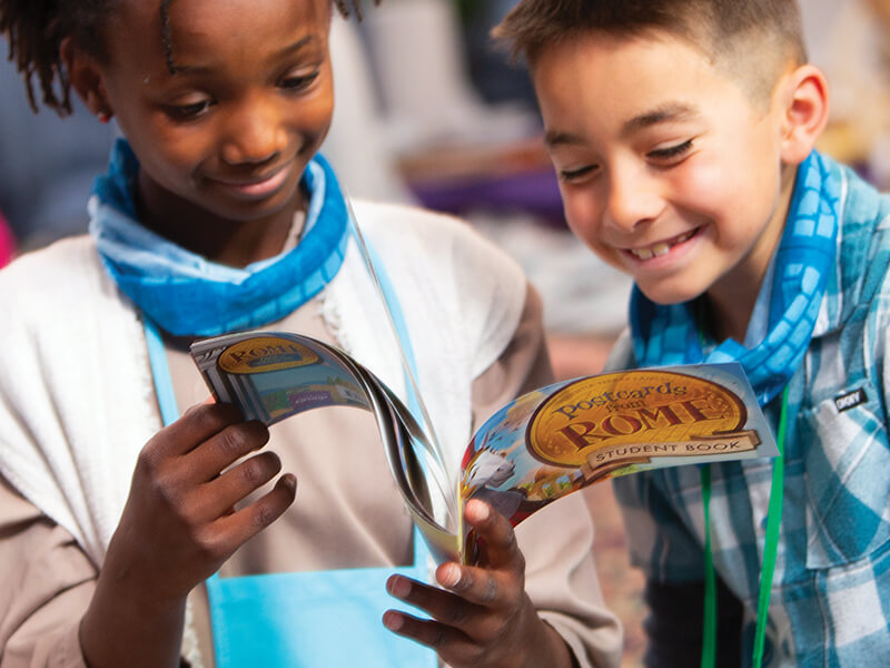 Postcards From Rome Student Book