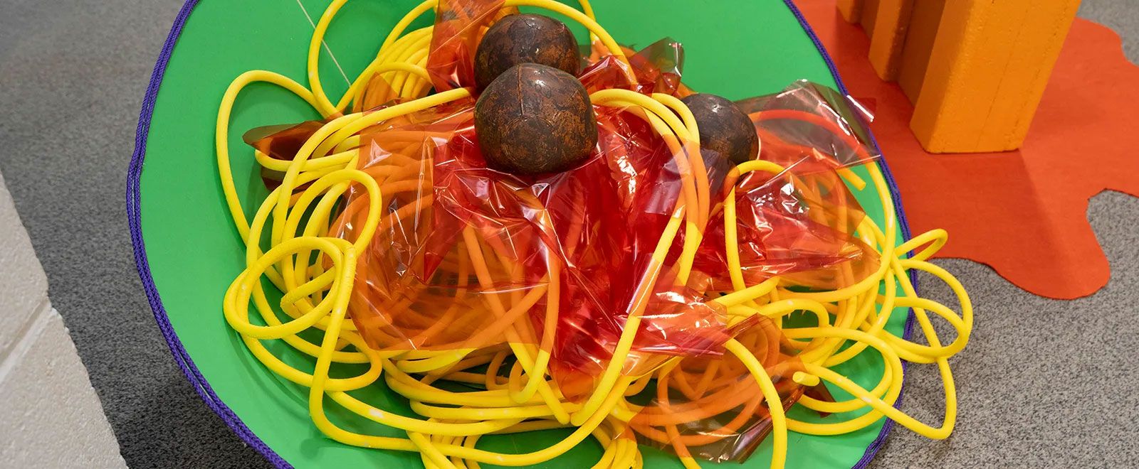 Spaghetti Decoration